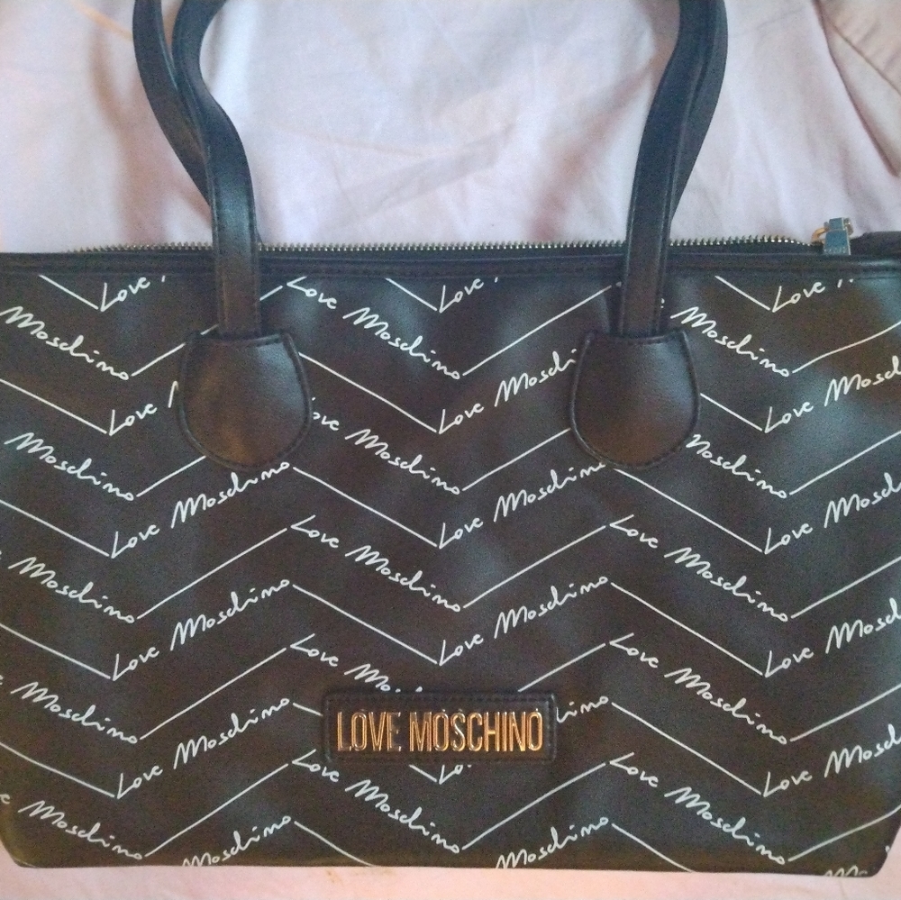 Love Moschino Purse